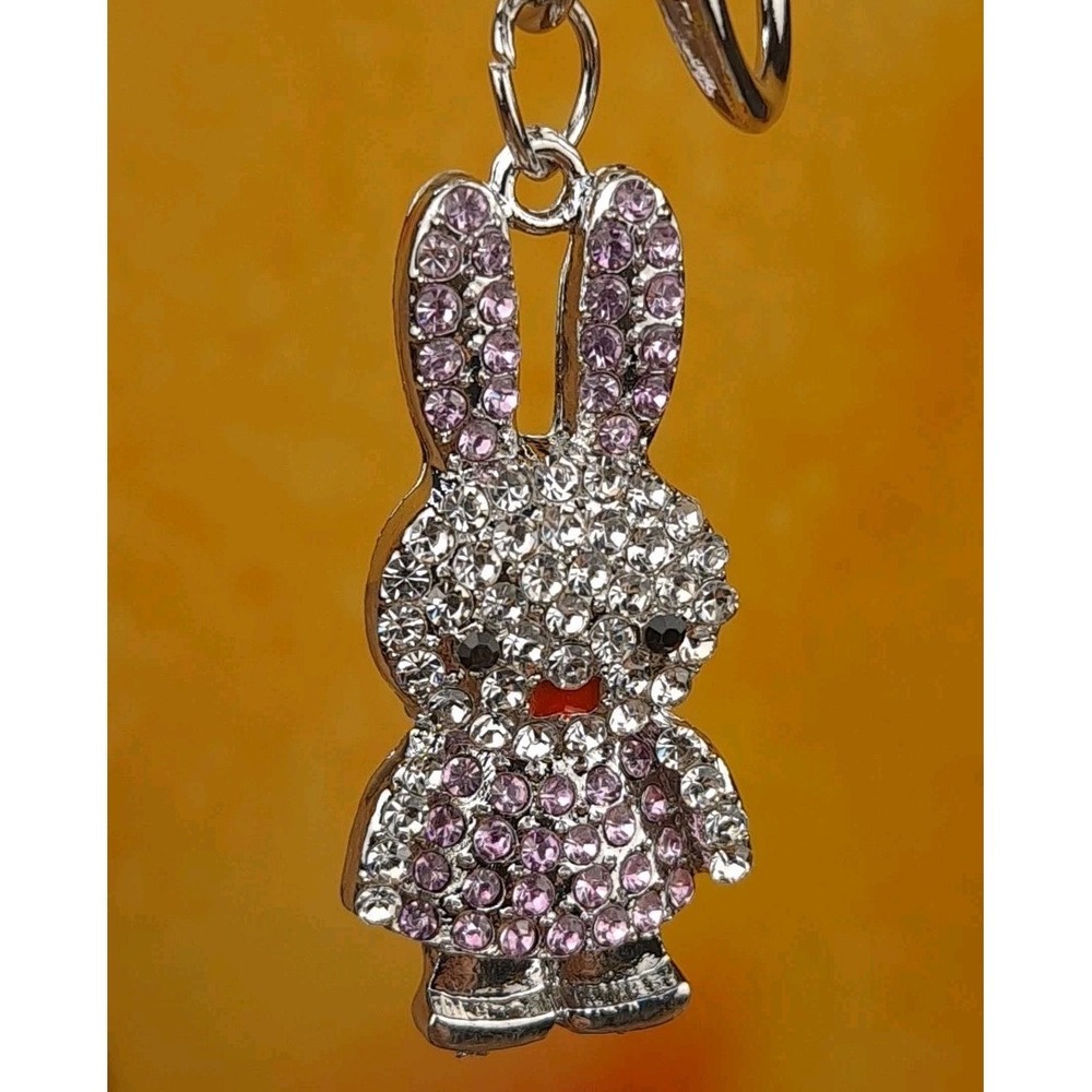 Bunny Rabbit Silver Toned Lavenderβ Rhinestones Charm/Keychain By Fashion Jewel